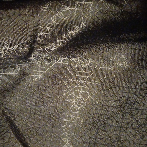 Womens elie tahari coat black quilted sz 14  pockets 37 long 20 armpit to armpit - Picture 8 of 9